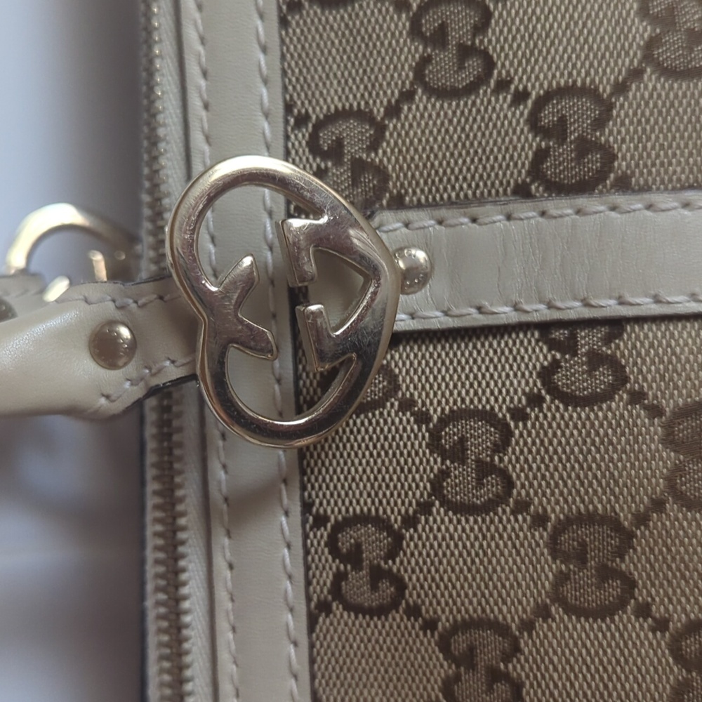 NOT FOR SALE SOLD Gucci Canvas Tote Vintage - Picture 6 of 15